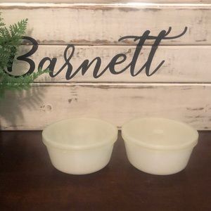 2 AnchorHocking. Fire-king storage containers 6oz